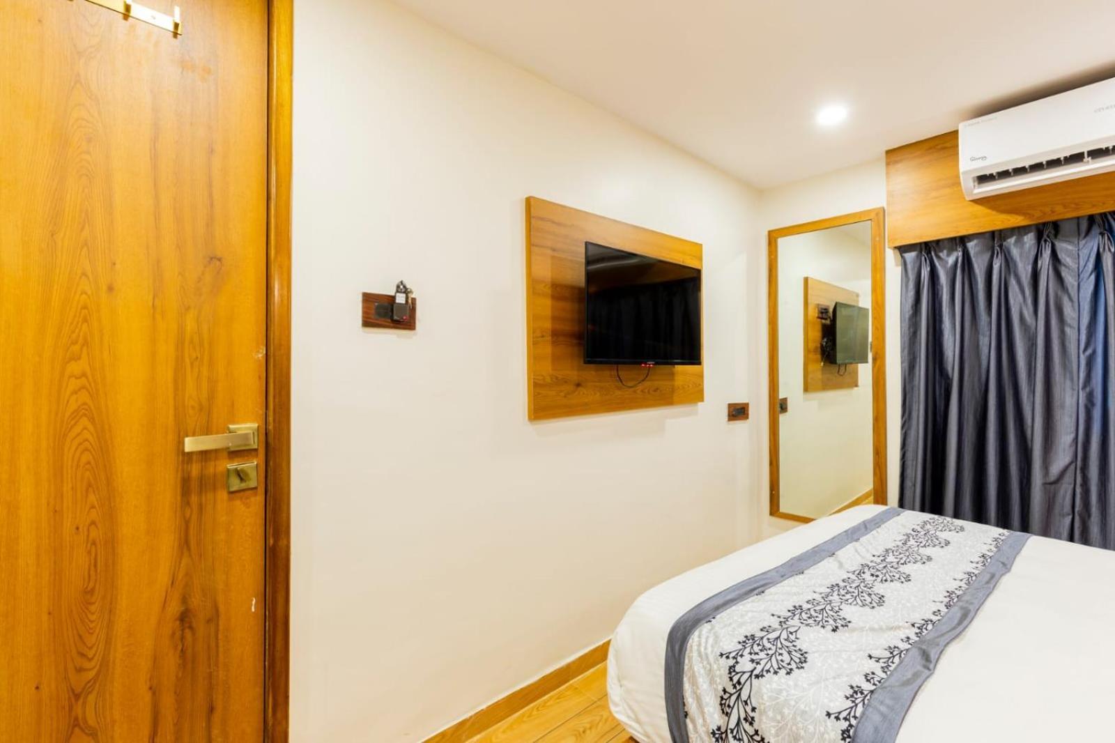Hotel Village Residency — Photos 2